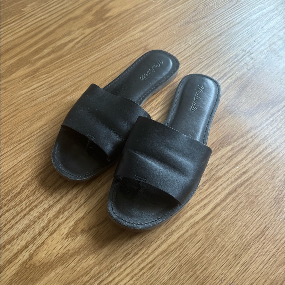 Madewell size 8 black slide sandals